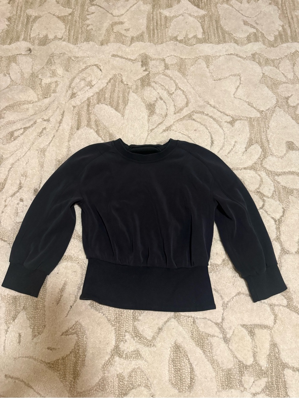 Women's Black Pullover Top - Elastic Waist Sweater Lululemon